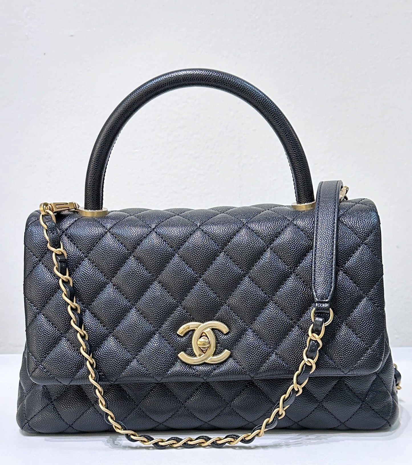 Chanel Coco Handle Cuir Matelasse Caviar Noir