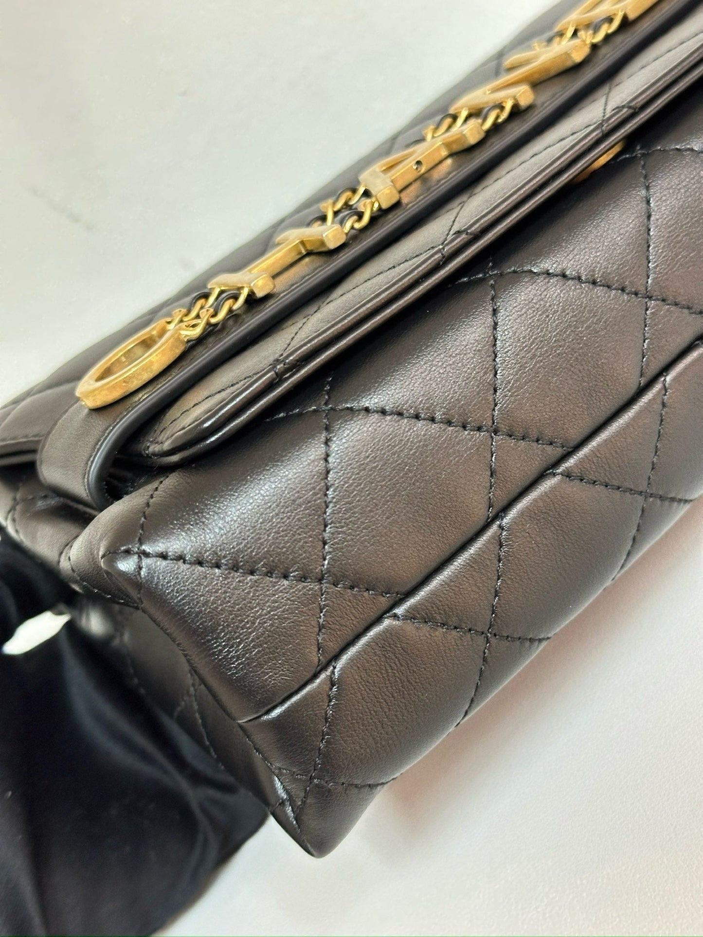 Chanel Calfskin Quilted Small Enchained Flap Black 2955 holo card