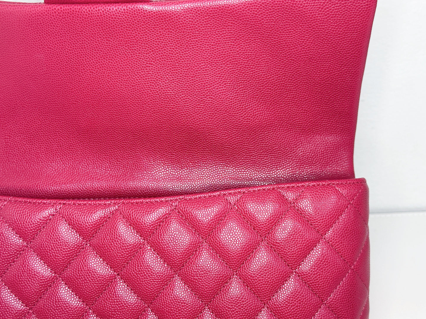 Chanel Flap Clutch Bag Red Caviar SHW 2645 holo card