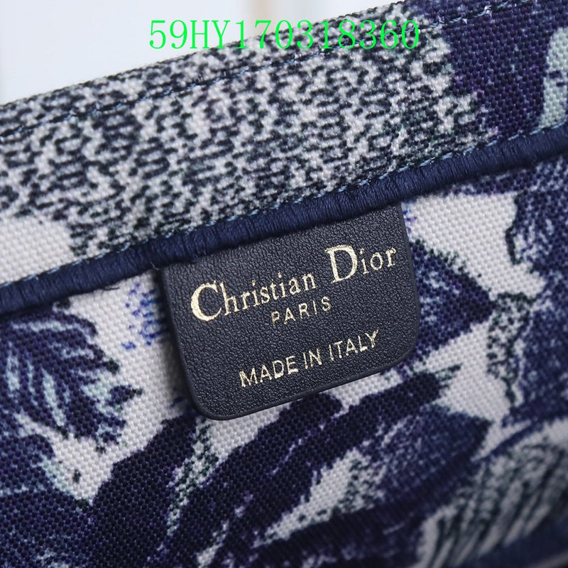 Christian Dior Luxury Bag - The Tote   219