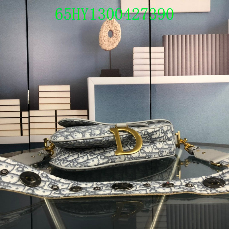 Christian Dior Luxury Bag - The Tote   457