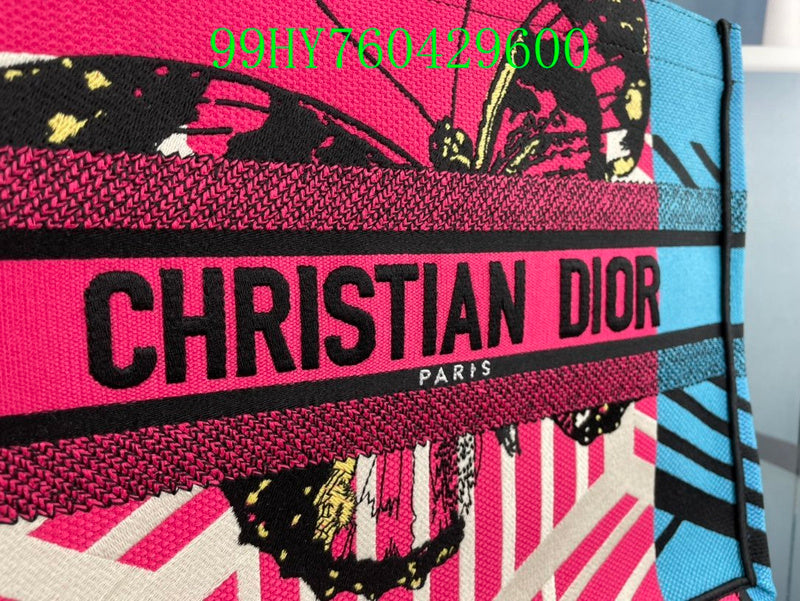 Christian Dior Luxury Bag - The Tote   303