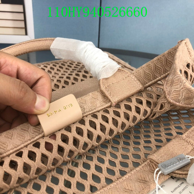 Christian Dior Luxury Bag - The Tote   352