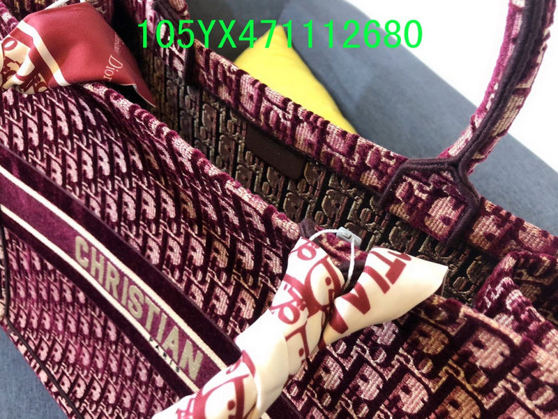 Christian Dior Luxury Bag - The Tote   394