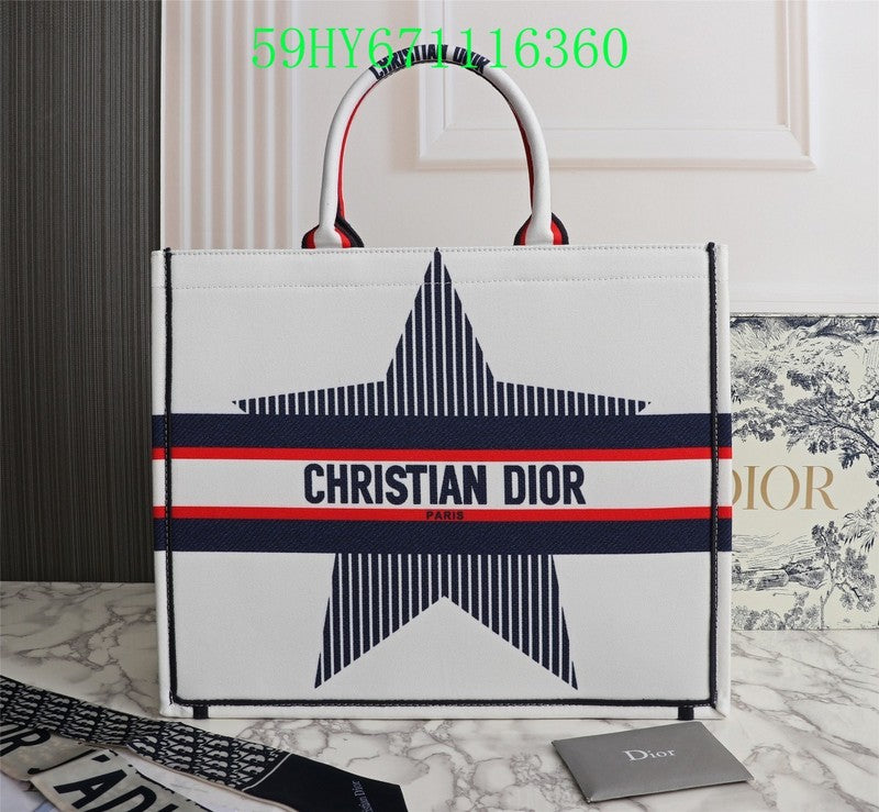 Christian Dior Luxury Bag - The Tote   333