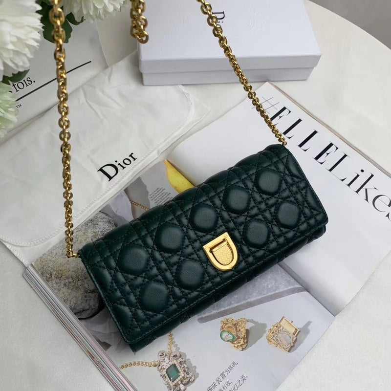 Christian Dior Luxury - The Tote   639