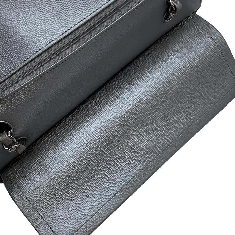 CHANEL Matelasse V Stitch ChainShoulder SilverA01112 Caviar Leather