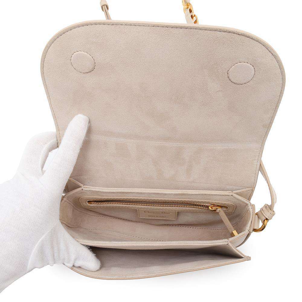 Dior Chain Shoulder Bag BeigeM9280UZWS Leather