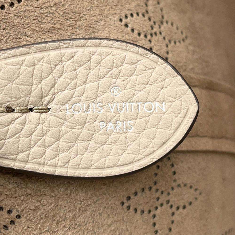 LOUIS VUITTON Blossom GaletM21852 Monogram Mahina Size MM