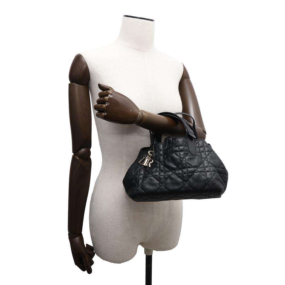 Dior TouJules Macrocannage Handbag BlackM2822OSHJ Calf Leather Size Small