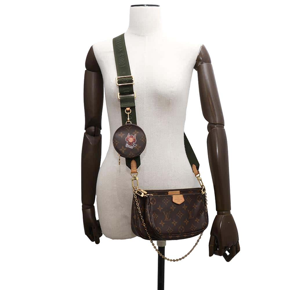 LOUIS VUITTON Multi Pochette Accessoires KhakiM44813 Monogram