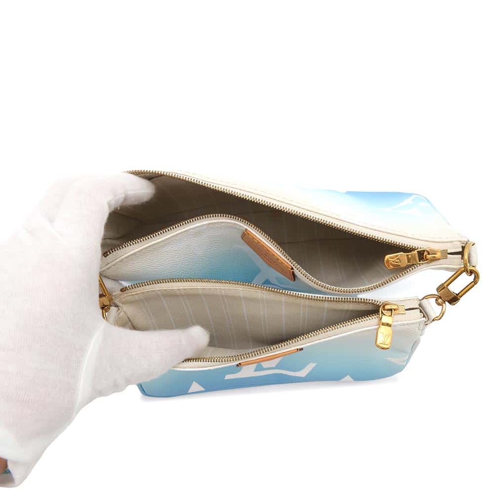 LOUIS VUITTON Multi Pochette Accessoires BlueM57633 Monogram Giant by the Pool Collection