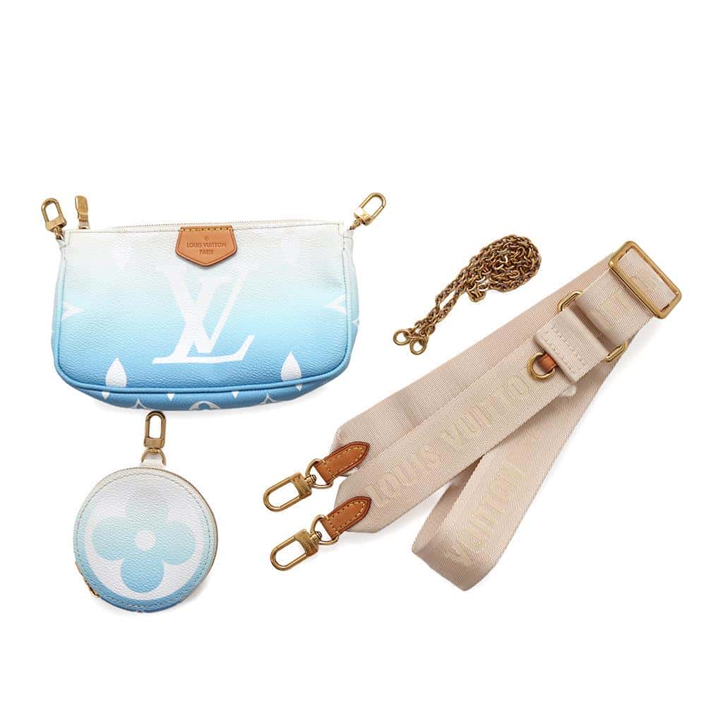 LOUIS VUITTON Multi Pochette Accessoires BlueM57633 Monogram Giant by the Pool Collection
