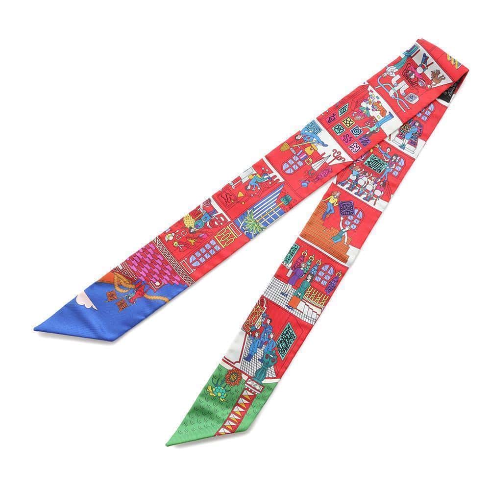 HERMES Twilly LA MAISON DES CARRES Rouge Vif/Vert Silk100%