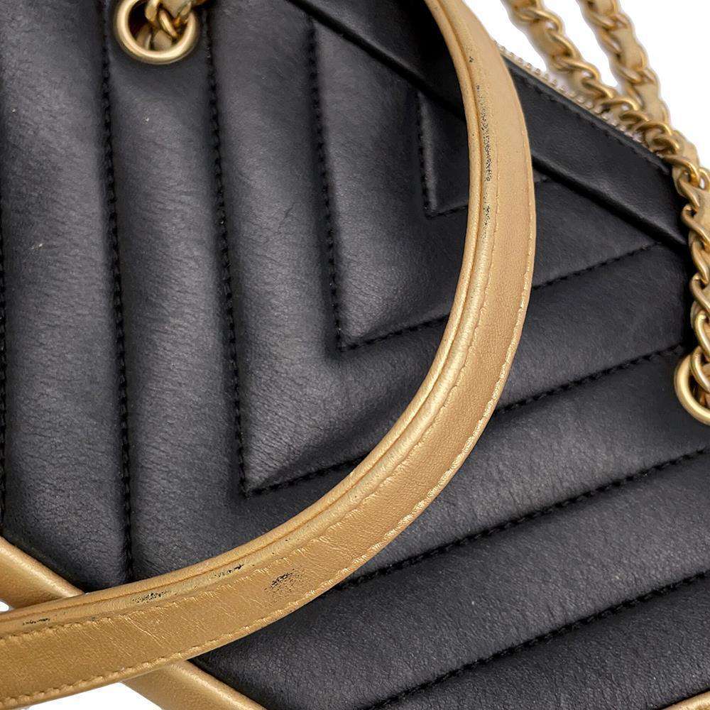 CHANEL Chevron ChainShoulder Bag Black/GoldA90807 Lambskin