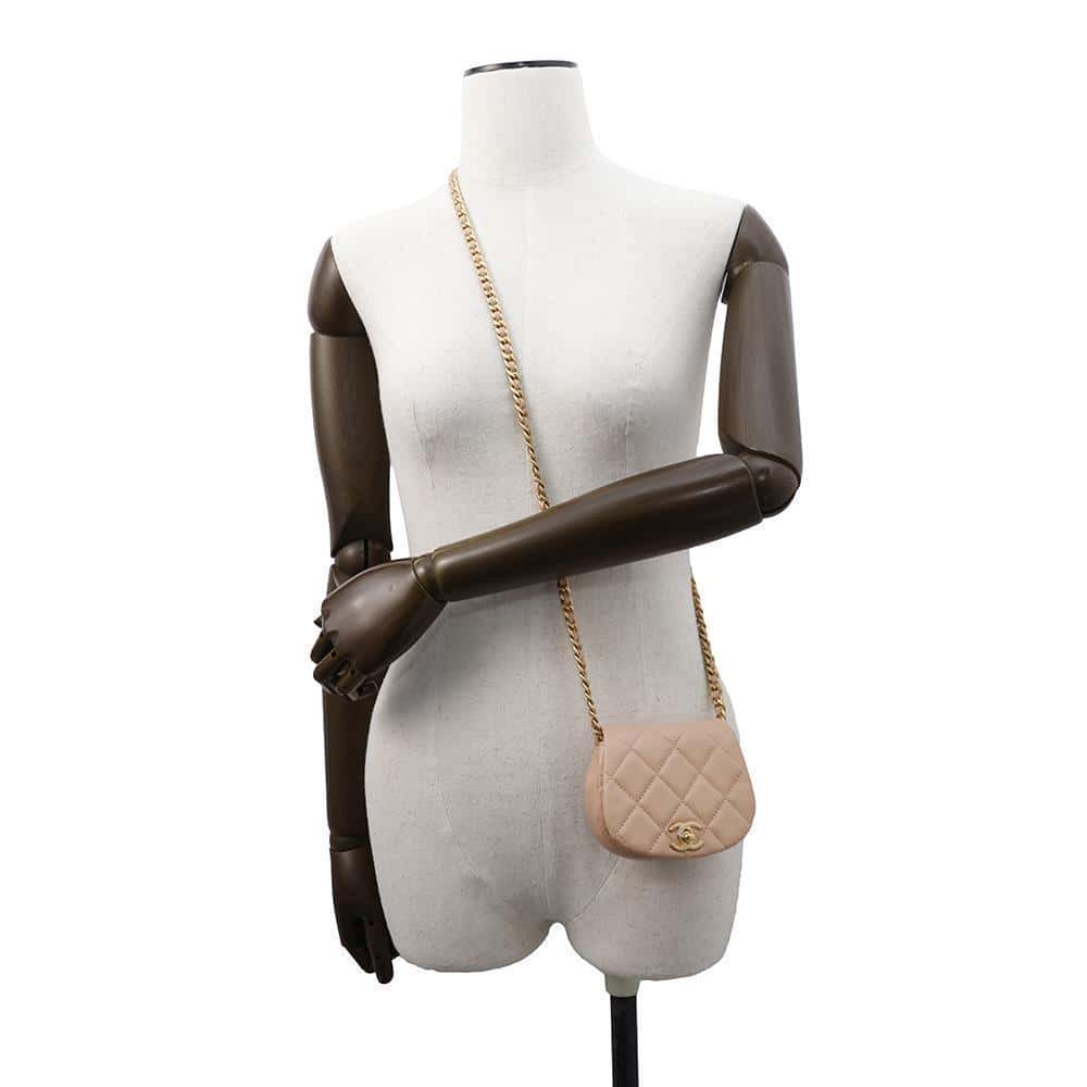 CHANEL Matelasse Mini Chain Shoulder Bag PinkAP2344 Lambskin