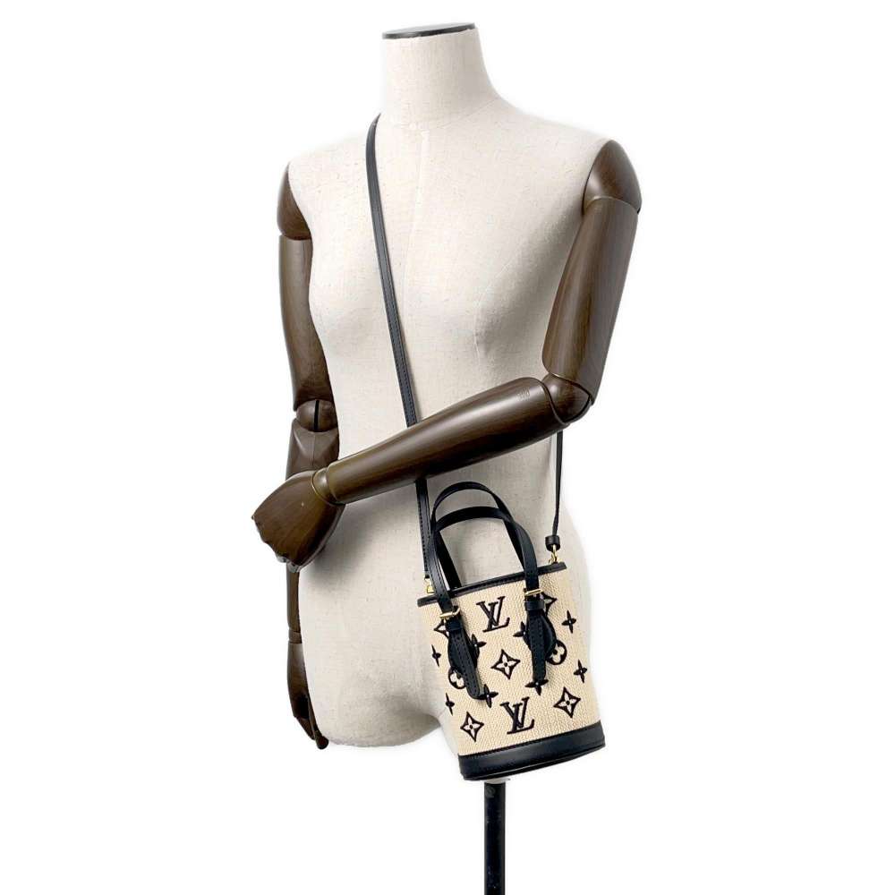 LOUIS VUITTON Nano bucket Beige/NoirM82418 Cotton Leather Size Nano