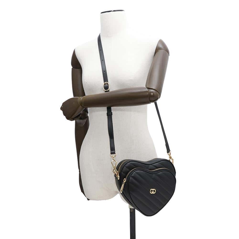 GUCCI Interlocking G Heart Shoulder Bag Black751628 Leather