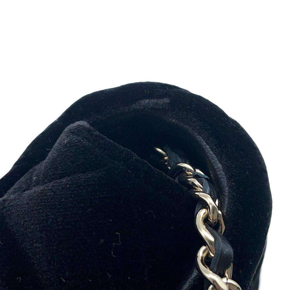 CHANEL Matelasse ChainShoulder BlackAP4159 Velvet