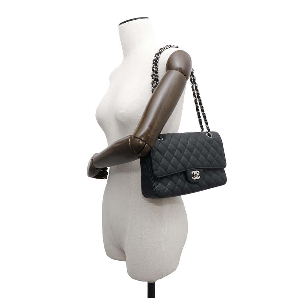 CHANEL Matelasse ChainShoulder Bag BlackA01112 Caviar Leather Size 25