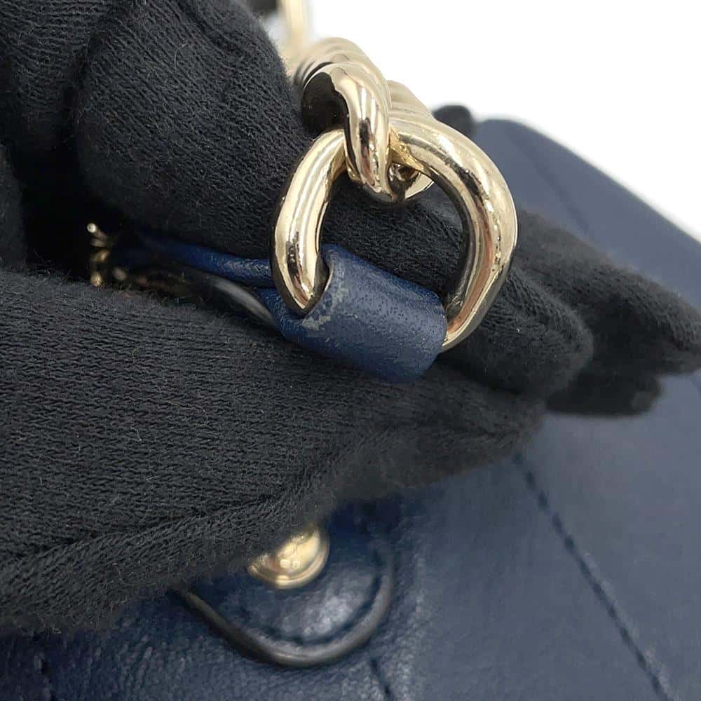 CHANEL V Stitch Waist Bag Navy/BlackA57474 Leather