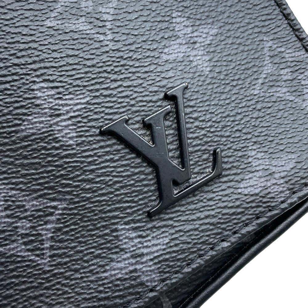 LOUIS VUITTON District NV2 NoirM45272 Monogram Eclipse Size PM