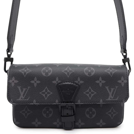 LOUIS VUITTON Montsouris Wearable Wallet BlackM83567 Monogram Eclipse
