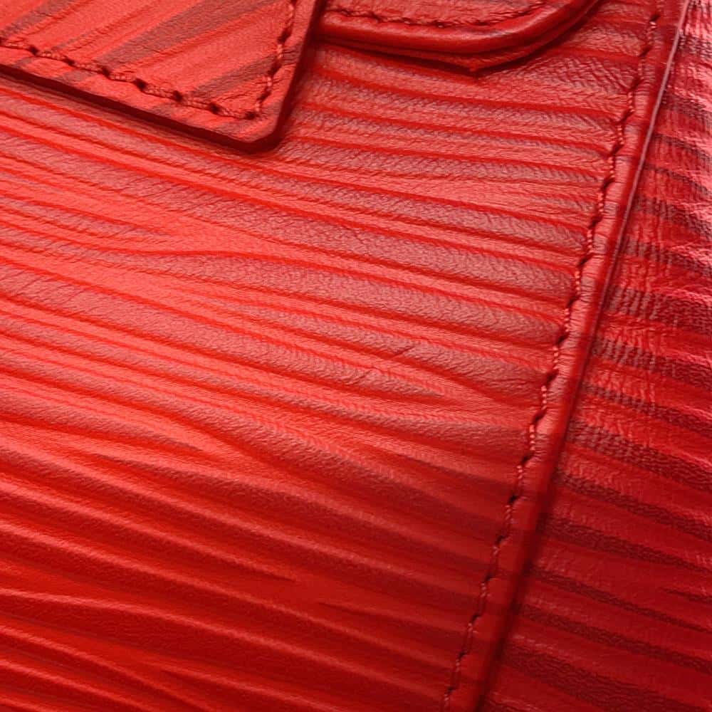 LOUIS VUITTON Christopher RedM23764 Epi XL Size MM