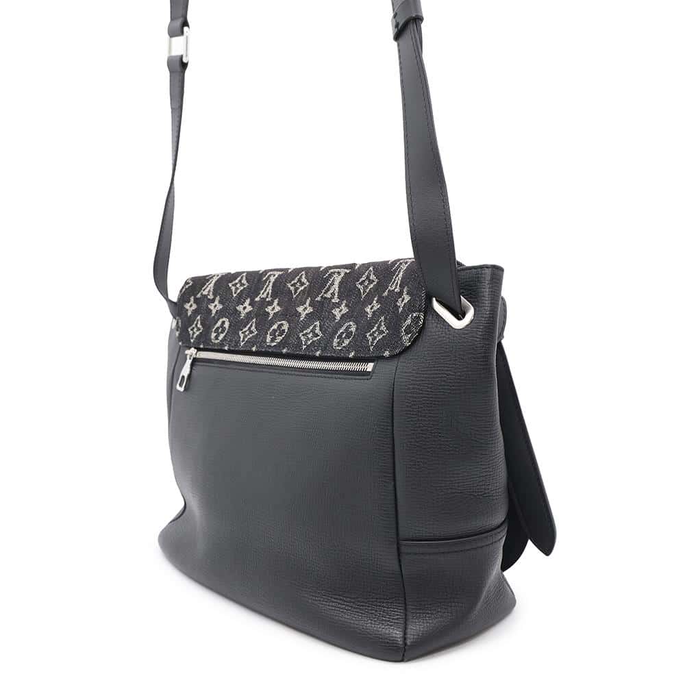 LOUIS VUITTON BUSAS TOKYO NIGOCollaboration NoirM45971 Monogram Denim Taurillon Leather