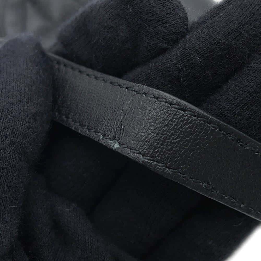 Dior Dior Vibe Black/WhiteS7200ONOA Lambskin Size micro