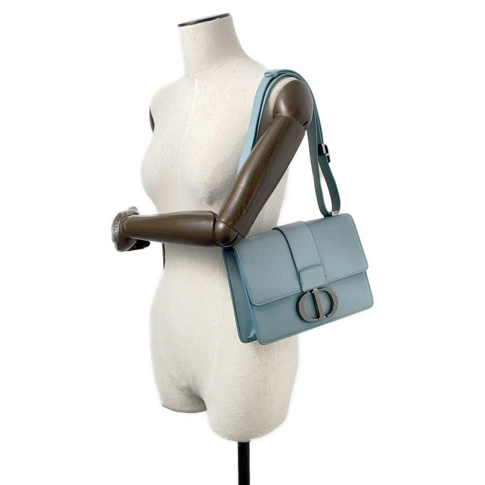 Dior 30 Montaigne Gradation Blue Leather