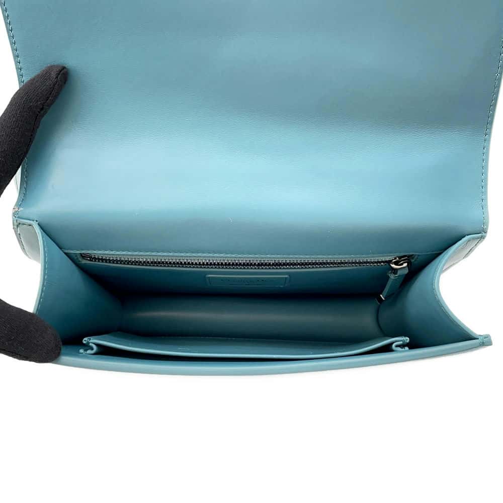 Dior 30 Montaigne Gradation Blue Leather