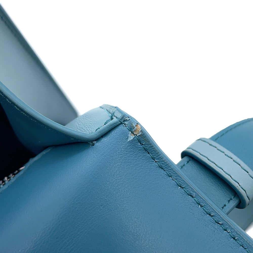 Dior 30 Montaigne Gradation Blue Leather