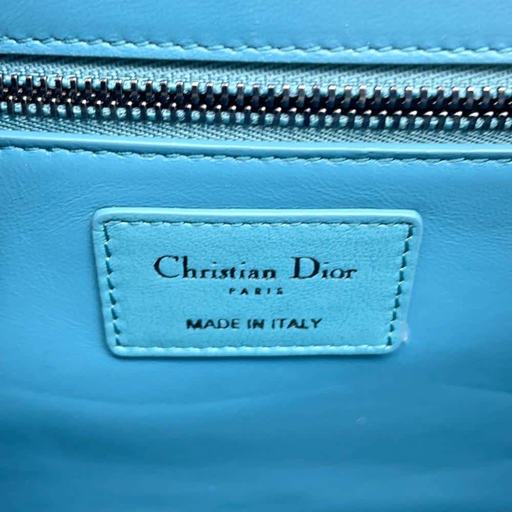 Dior 30 Montaigne Gradation Blue Leather