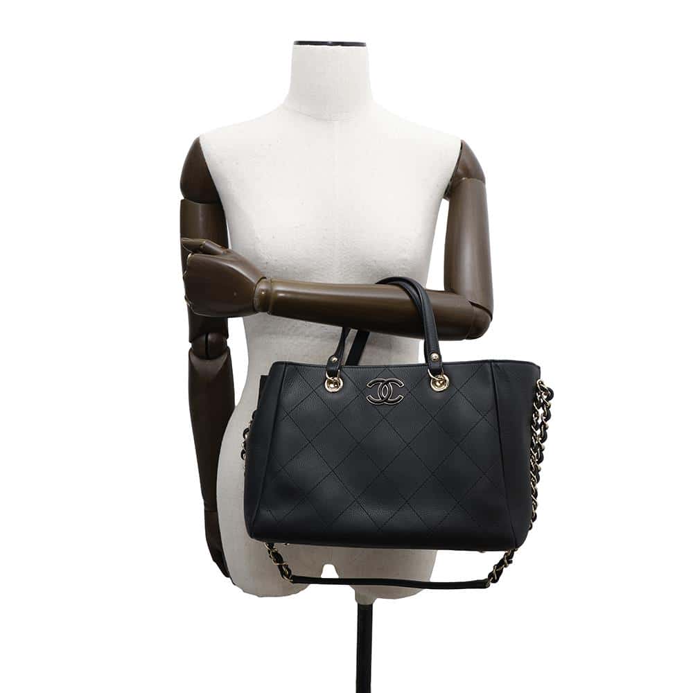 CHANEL Matelasse Shopping Bag BlackAS0355 Bullskin Size Small