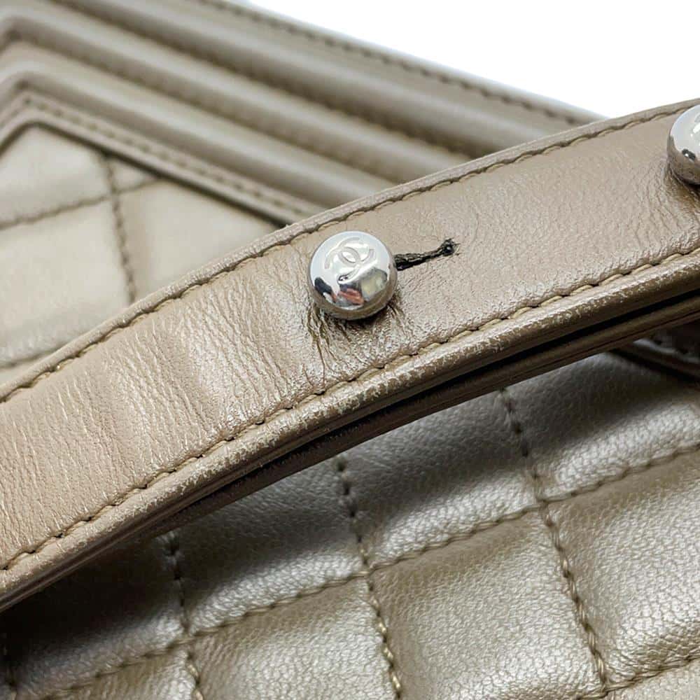 CHANEL Boy Chanel ChainShoulder KhakiA67085 Lambskin Size Small