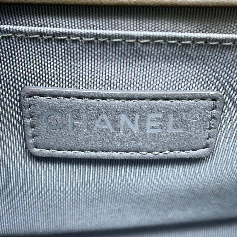CHANEL Boy Chanel ChainShoulder KhakiA67085 Lambskin Size Small