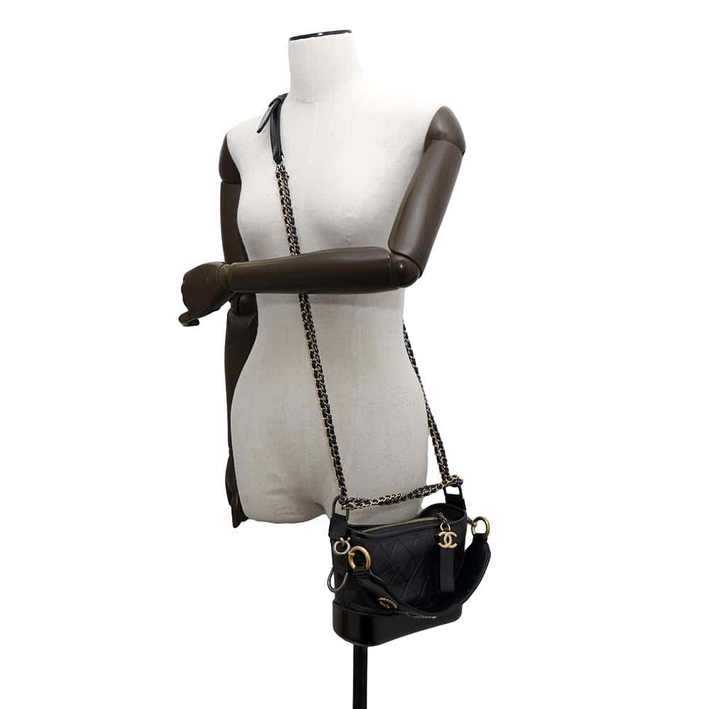 CHANEL Gabriel de CHANEL Hobo Bag with logo handle BlackAS0865 Calf Leather Size Small