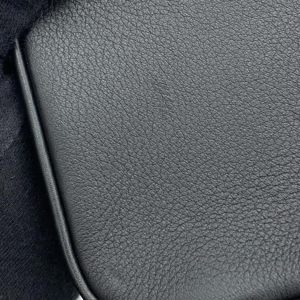 LOUIS VUITTON Utility/Crossbody NoirM80450 Calf Leather