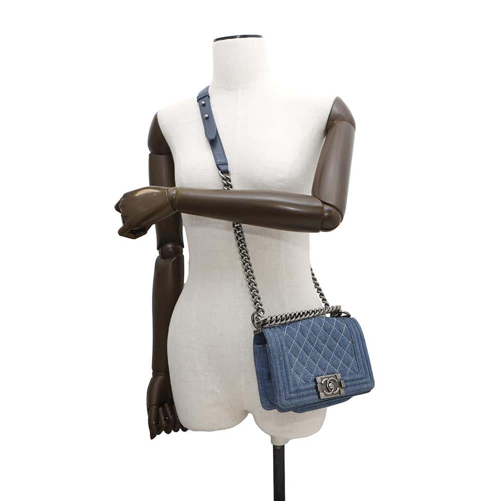 CHANEL Boy Chanel ChainShoulder Blue Denim Size Mini