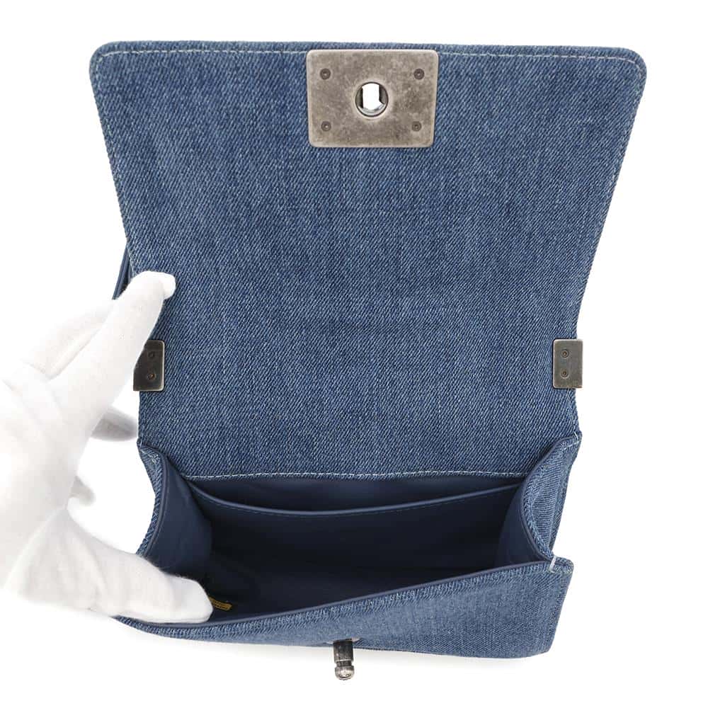 CHANEL Boy Chanel ChainShoulder Blue Denim Size Mini