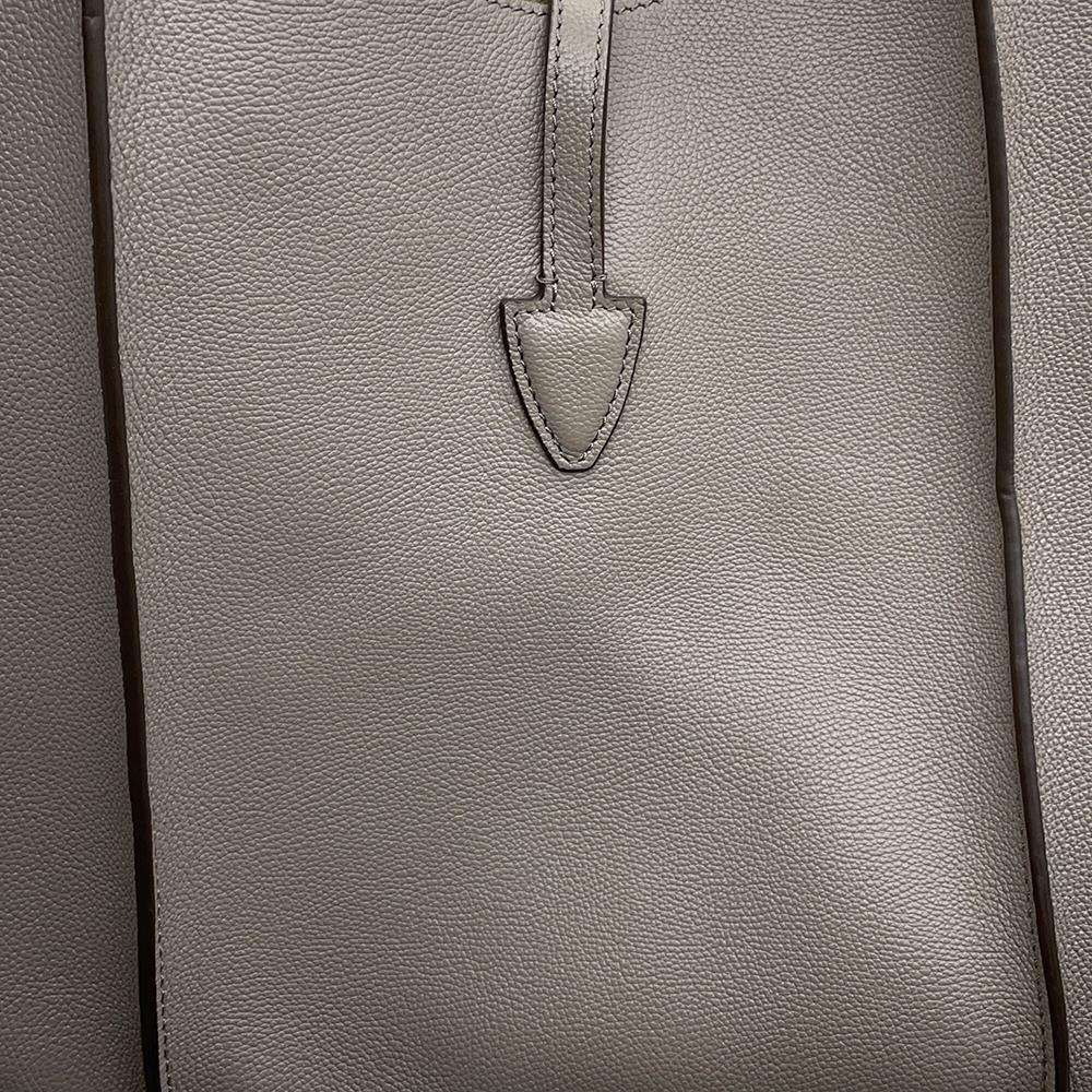 TOD’S Timeless Hobo Bag Greige Leather Size Medium