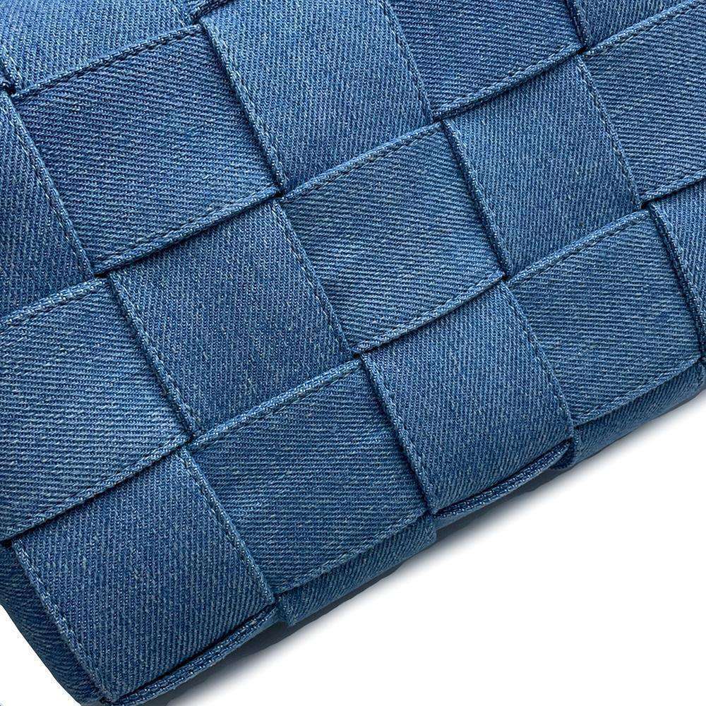 Bottega Veneta Maxi INTRECCIATO Cassette Shoulder Bag Blue710188 Denim
