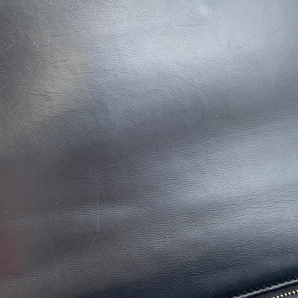 Dior 30 Montaigne Shoulder Bag Green Leather