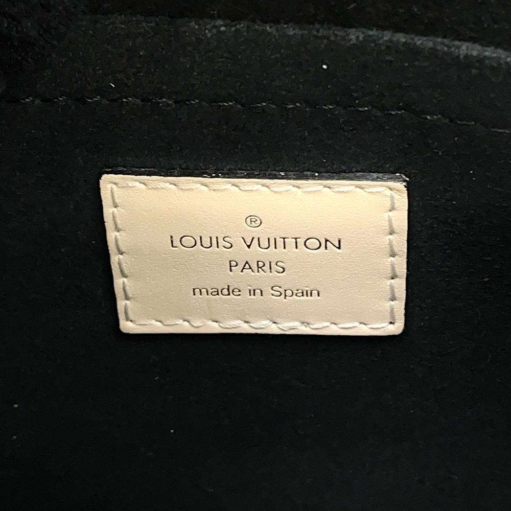 LOUIS VUITTON Montaigne Noir/CreamM45311 Monogram Size BB