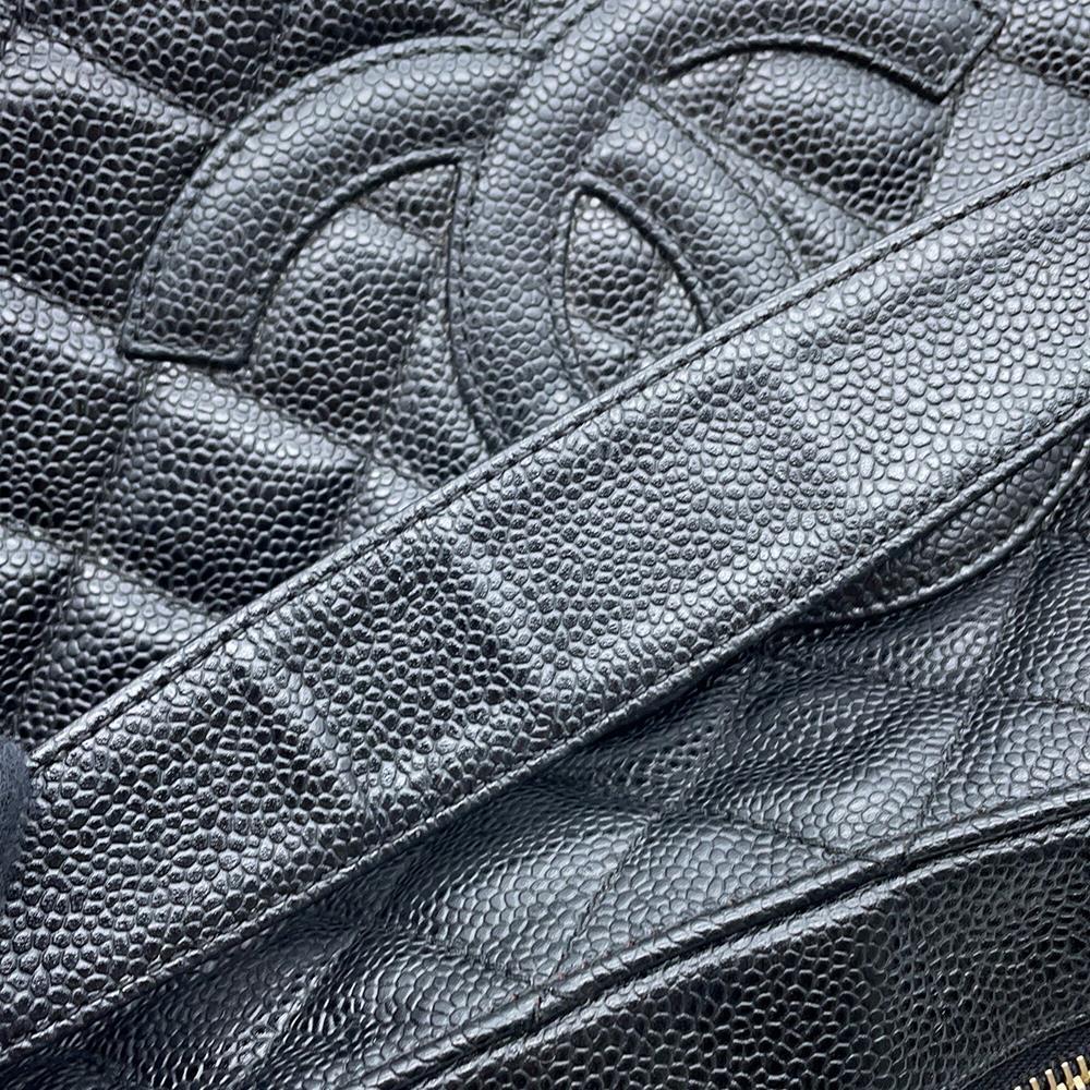 CHANEL CC Logo One Shoulder Bag BlackA20993 Caviar Leather