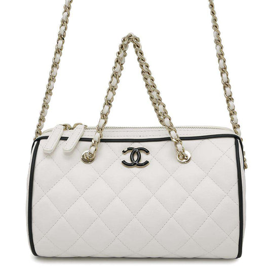 CHANEL Matelasse Chain Clutch Bag 2WAYTravel Bag White/BlackAP4515 Lambskin Size Mini