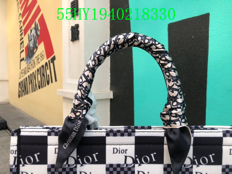Christian Dior Luxury Bag - The Tote   311