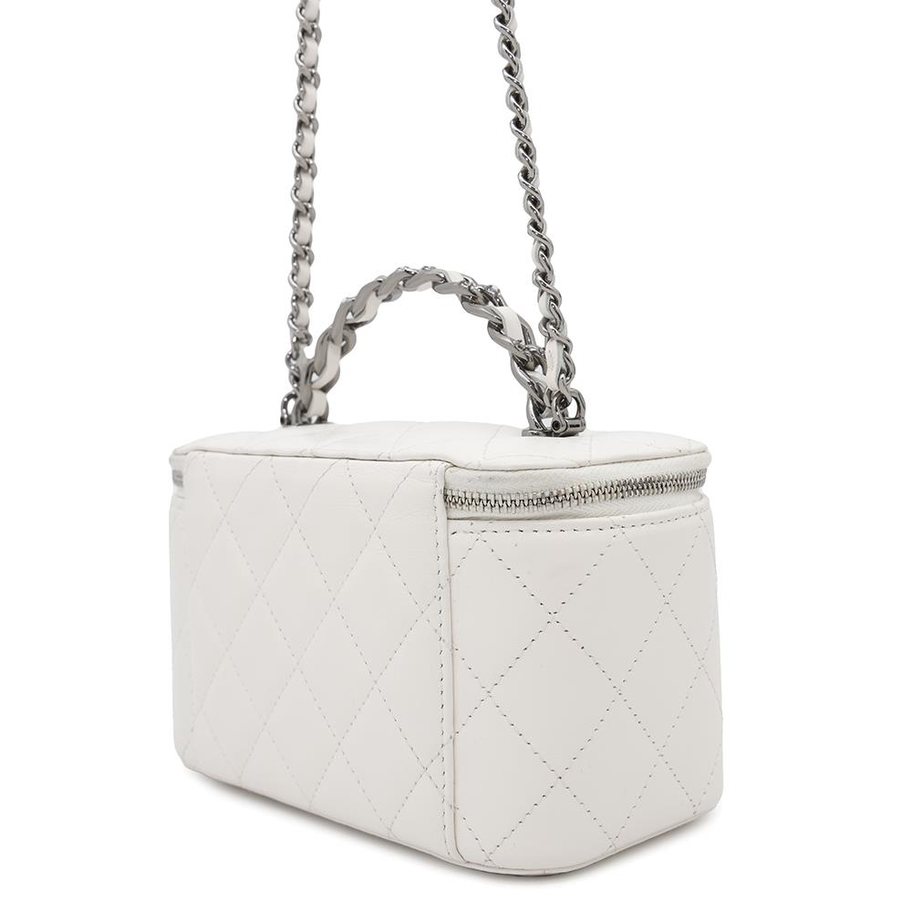 CHANEL Matelasse Chain vanity bag WhiteAP3593 Lambskin Rhinestone