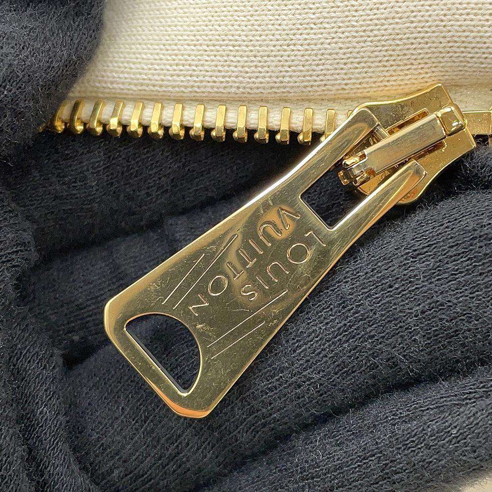 LOUIS VUITTON 3D Monogram Hooded Jacket Size XS Ivory1AC0WQ Cotton73% Nylon23%